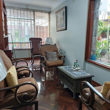 Casa Amarello Apartment Лима Екстериор снимка
