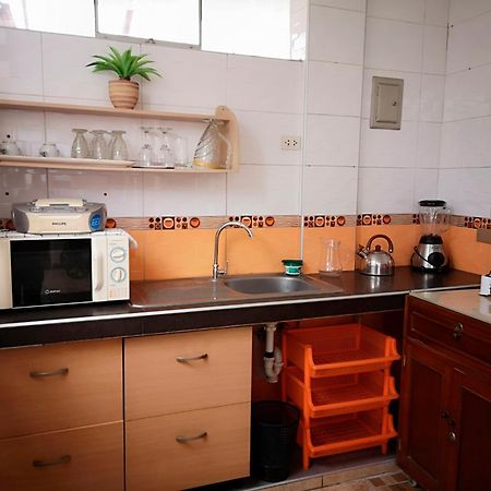 Casa Amarello Apartment Лима Екстериор снимка